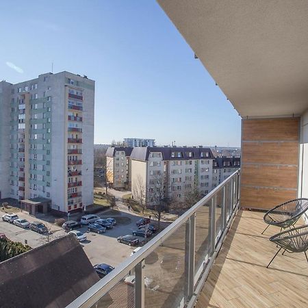 Urban Jungle - Sara Apartment ビャウィストク エクステリア 写真